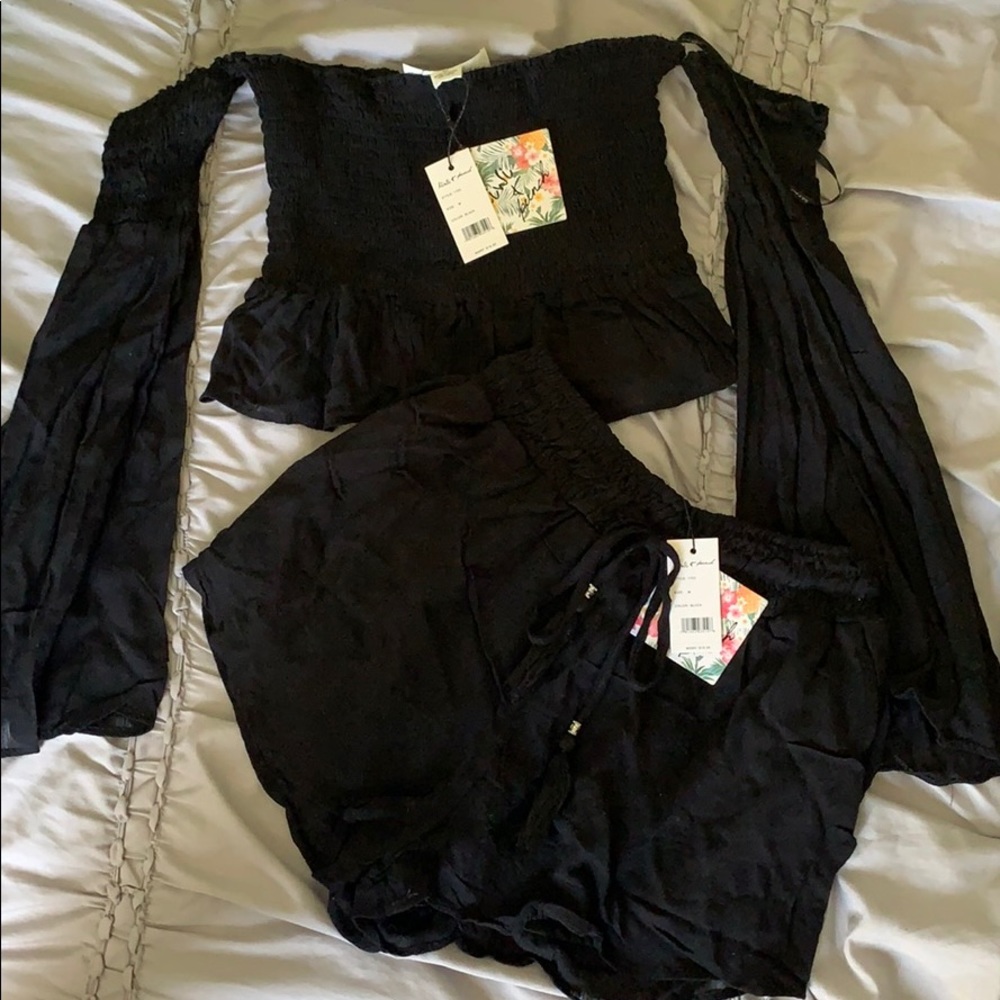 Off the Shoulder Set